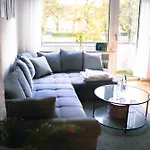 Appartement Stadtwohnung Mit Stadtpark Blick Und Garage Emden