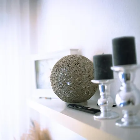 Apartmán Stadtwohnung Mit Stadtpark Blick *