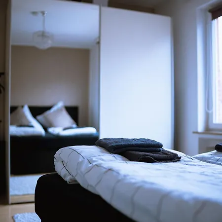 Stadtwohnung Mit Stadtpark Blick *